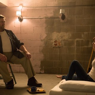 10 Cloverfield Lane Picture 3