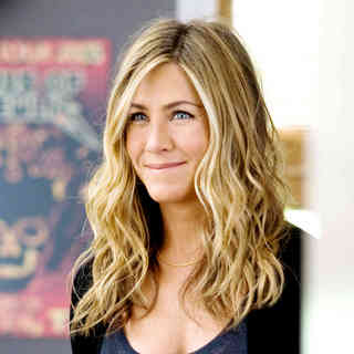 Jennifer Aniston stars as Nicole Hurly in Columbia Pictures' The Bounty Hunter (2010)