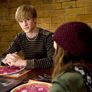 Lucas Till stars as Larry in Lionsgate Films' The Spy Next Door (2010). Photo credit by Colleen Hayes.