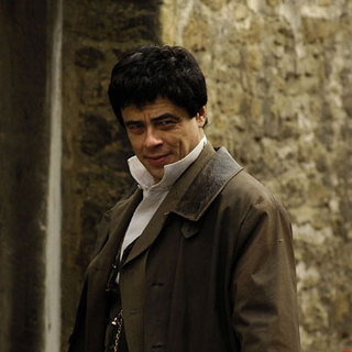 Benicio Del Toro as Lawrence Talbot in Universal Pictures' The Wolfman (2009)