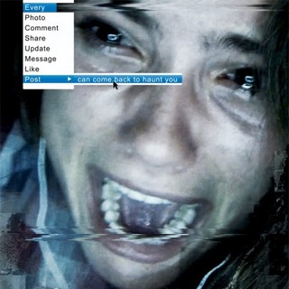 Poster of Universal Pictures' Unfriended (2015)