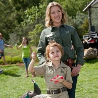 Scarlett Johansson stars as Kelly Foster and Maggie Elizabeth Jones stars as Rosie Mee in 20th Century Fox's We Bought a Zoo (2011)