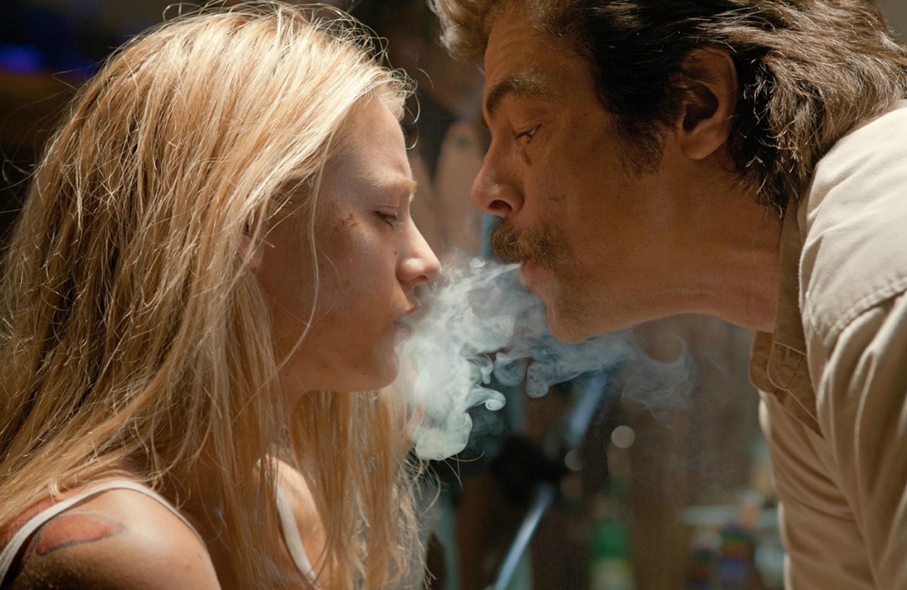 Blake Lively stars as O and Benicio Del Toro stars as Lado in Universal Pictures' Savages (2012)