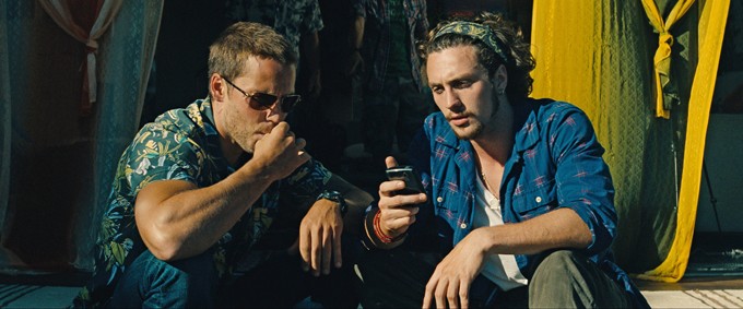 Taylor Kitsch stars as Chon and Aaron Johnson stars as Ben in Universal Pictures' Savages (2012)