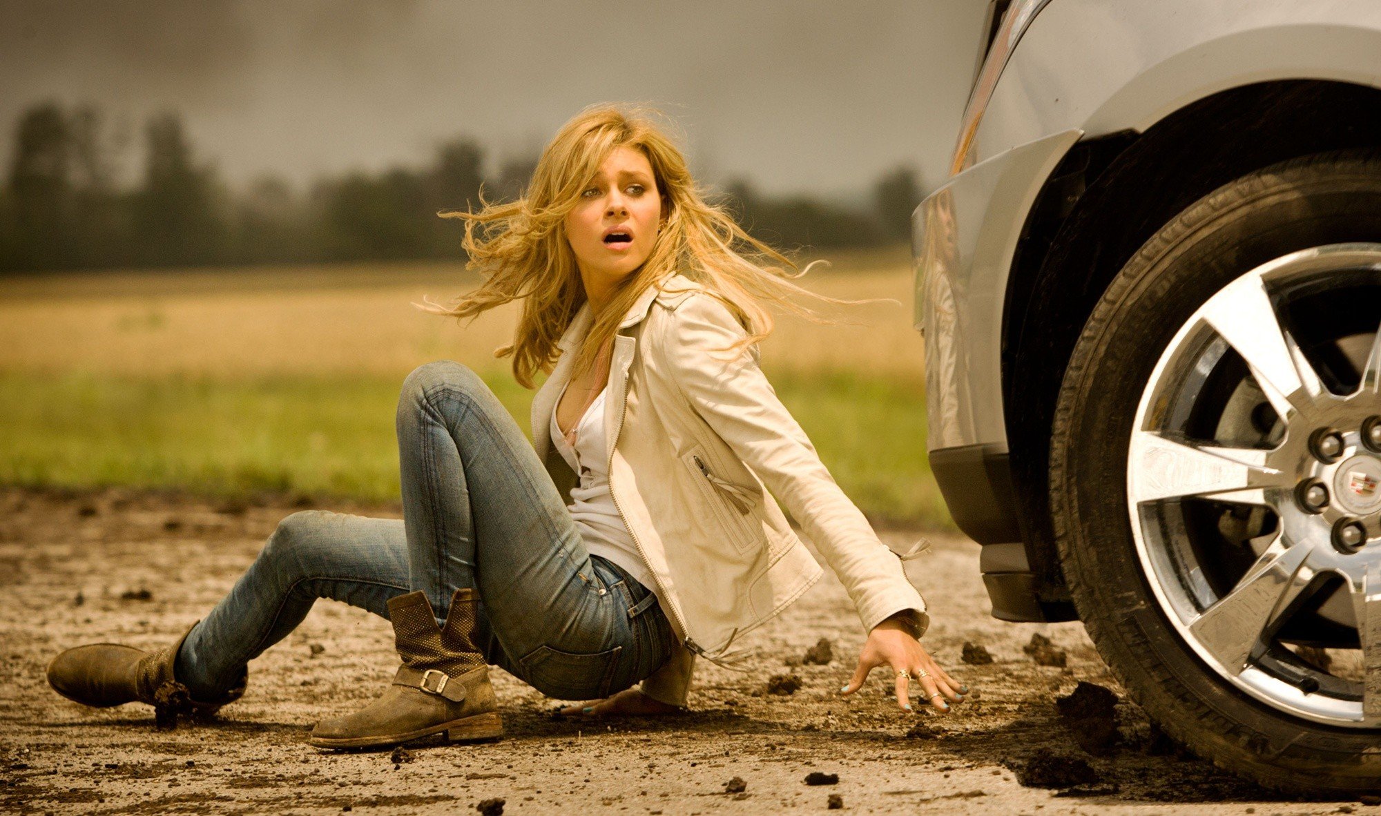 Nicola Peltz stars as Tessa Yeager in Paramount Pictures' Transformers: Age of Extinction (2014)