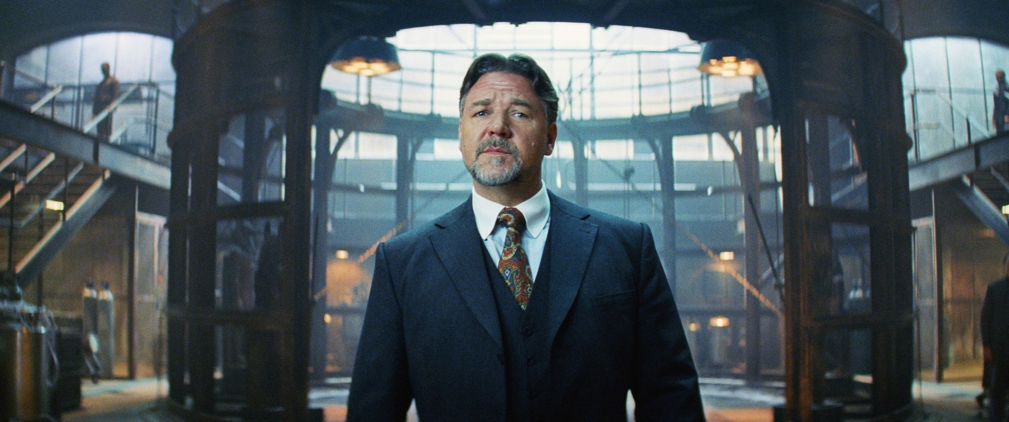 Russell Crowe stars as Dr. Henry Jekyll in Universal Pictures' The Mummy (2017)
