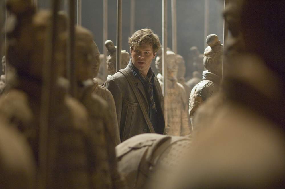 Alex O'Connell (LUKE FORD) disturbs resting Terra Cotta Warriors in The Mummy: Tomb of the Dragon Emperor.