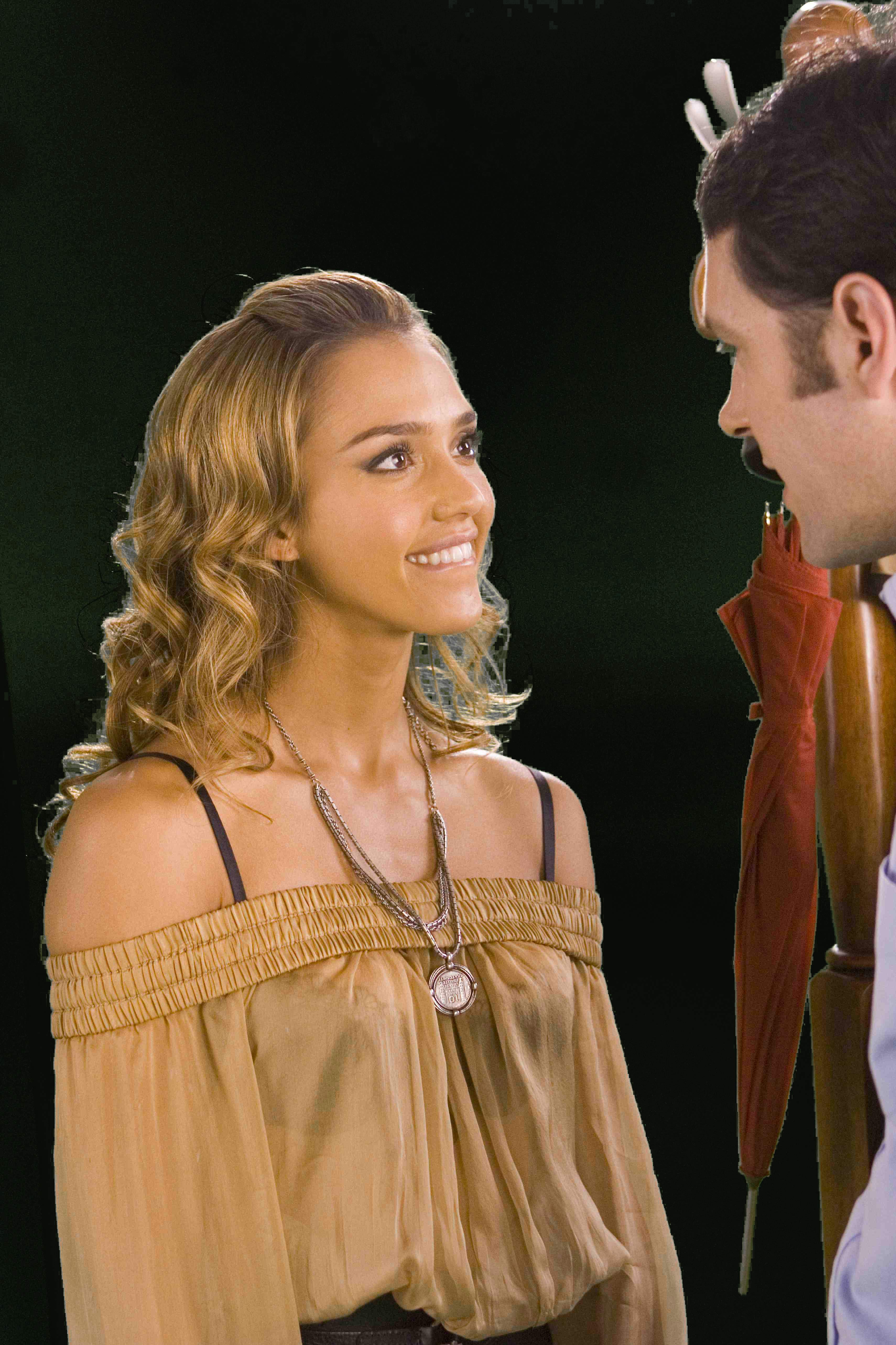 Jessica Alba as Liz Anne Blazer and Paul Rudd as Jeff Reigert in ThinkFilm's The Ten (2007)