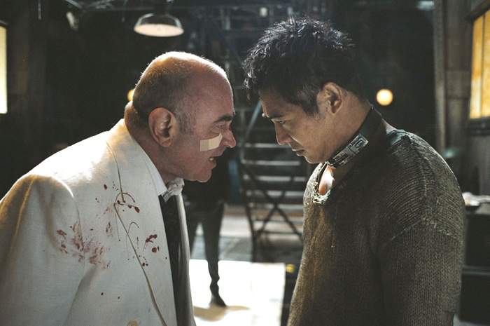 Bob Hoskins and Jet Li in Rogue Pictures' Unleashed (2005)