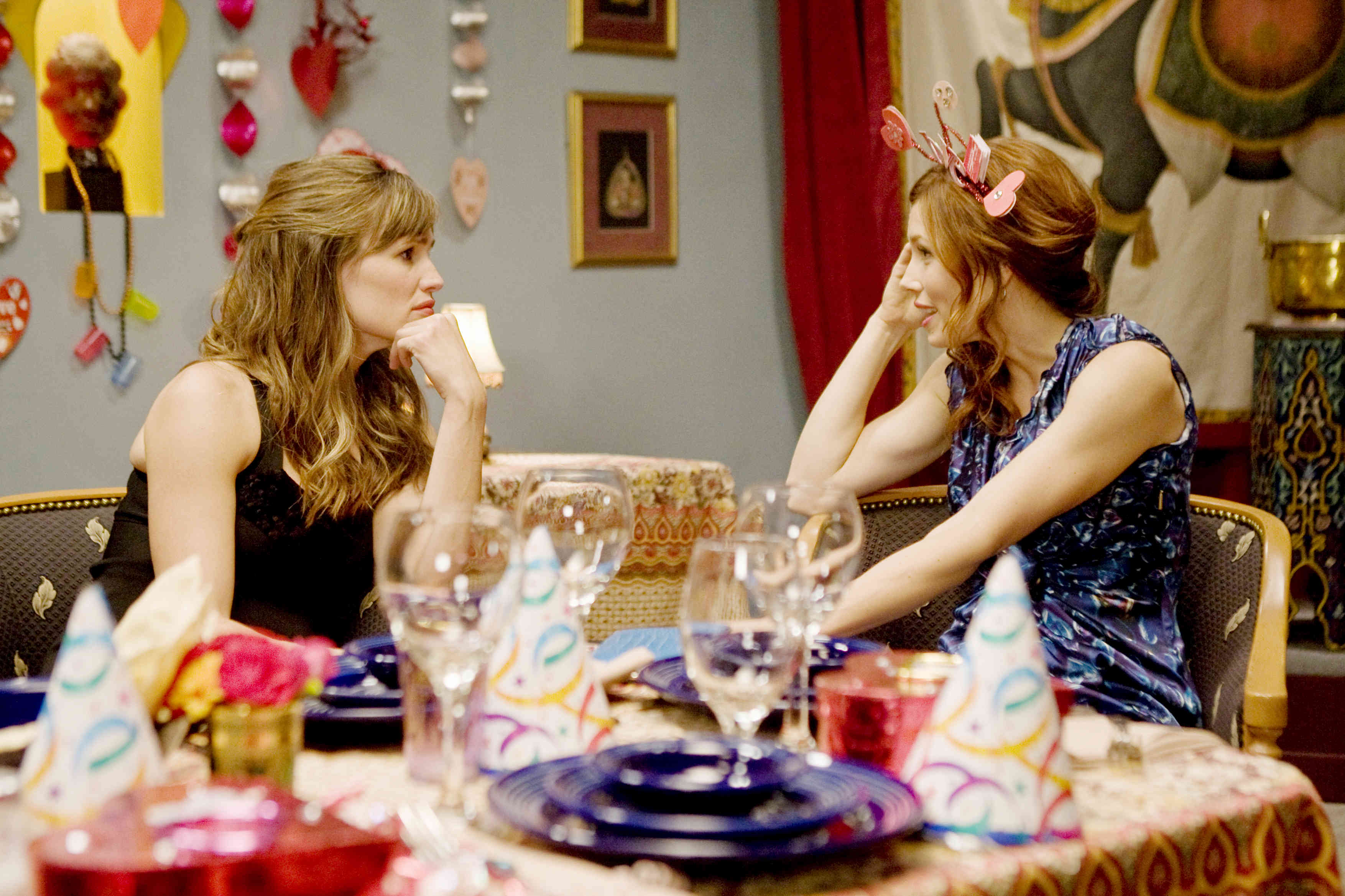 Jennifer Garner stars as Julia Fitzpatrick and Jessica Biel stars as Kara Monahan in New Line Cinema's Valentine's Day (2010)