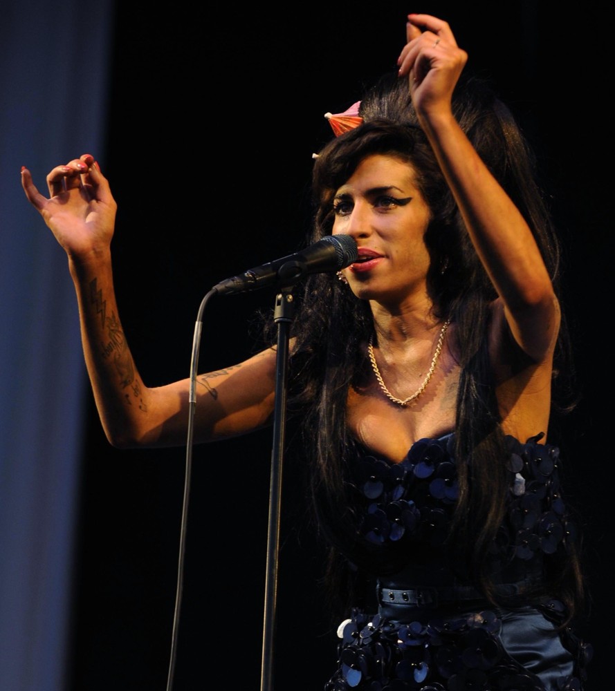 Amy Winehouse Picture 43 - Glastonbury Festival 2008 - Day Two