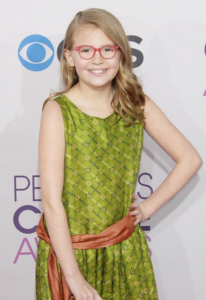 Bebe Picture 11 Peoples Choice Awards 2013 Red Carpet Arrivals