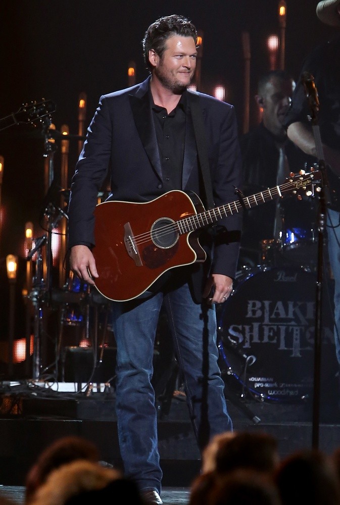 Blake Shelton Picture 68 47th Annual CMA Awards Show