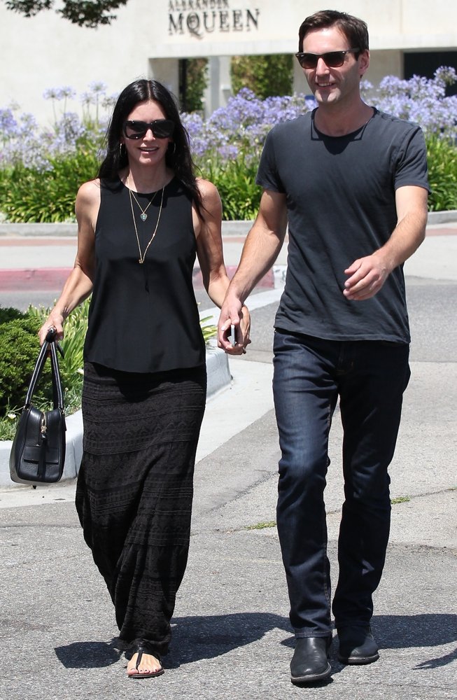 Johnny McDaid Picture 4 - Courteney Cox and Johnny McDaid Shopping