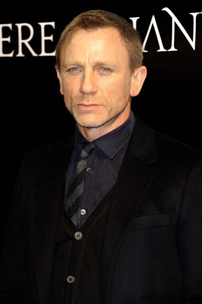 Daniel Craig Picture 73 - The Girl with the Dragon Tattoo - Film Premiere