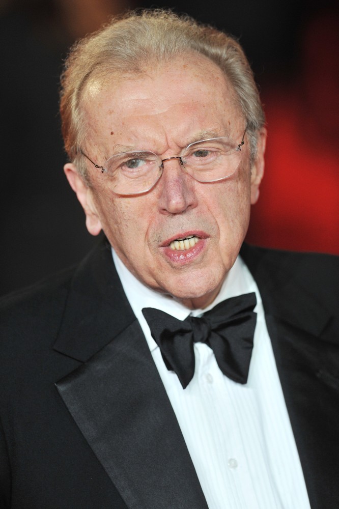 david frost Picture 1 - World Premiere of Skyfall - Arrivals