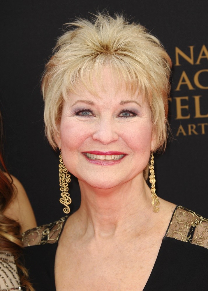Dee Wallace Stone Picture 10 43rd Annual Daytime Emmy