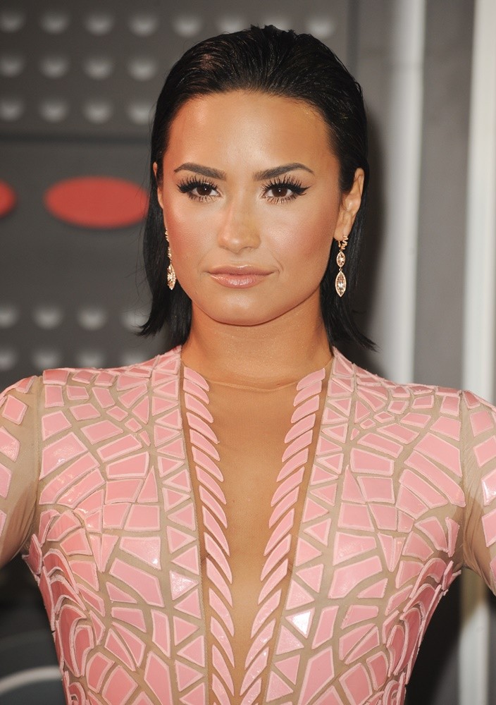 Demi Lovato Picture 650 - 2015 MTV Video Music Awards - Arrivals