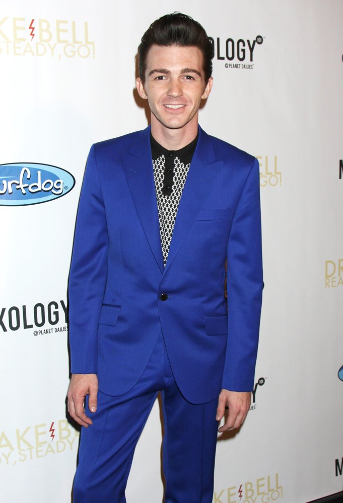 Drake Bell Picture 23 - MTV Movie Awards 2014 - Arrivals