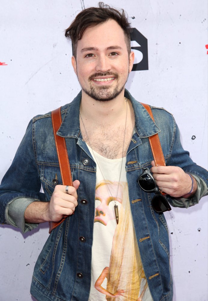 Dustin Belt Picture 1 - iHeartRadio Music Awards 2016 - Arrivals