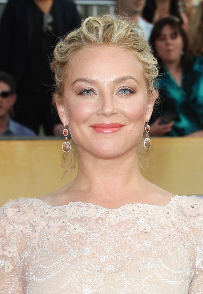 Elisabeth Rohm Pictures - Gallery 4 with High Quality Photos