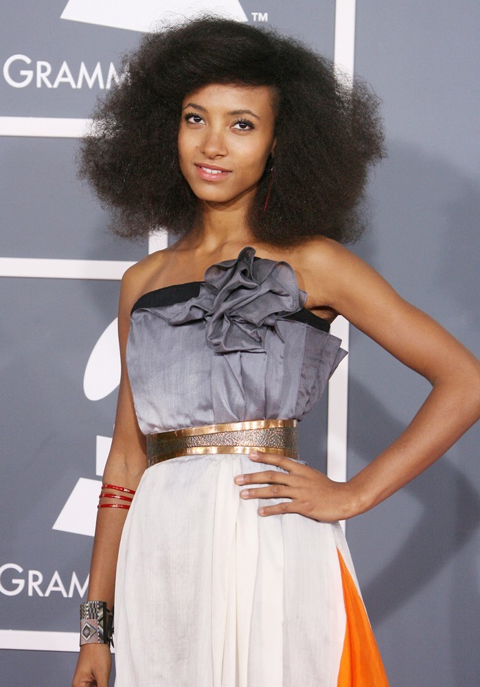 Esperanza Spalding Picture 13 - 54th Annual GRAMMY Awards - Arrivals