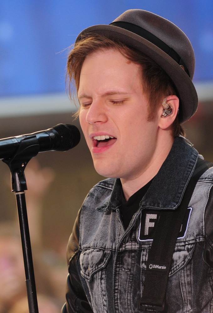 Patrick Stump Picture 21 - Fall Out Boy Perform Live as Part of The ...