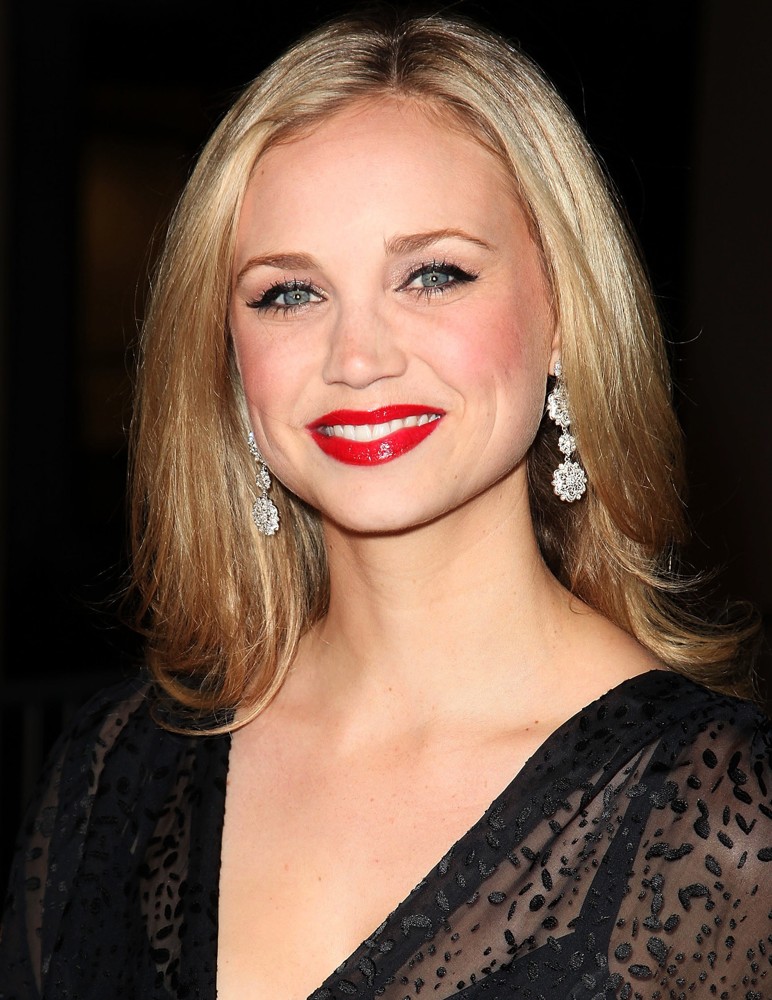 Fiona Gubelmann Picture 1 - Premiere of FX's American Horror Story