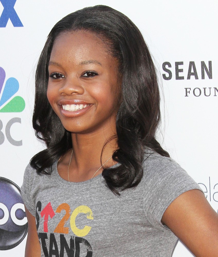 Gabrielle Douglas Picture 20 - Stand Up To Cancer 2012 - Arrivals