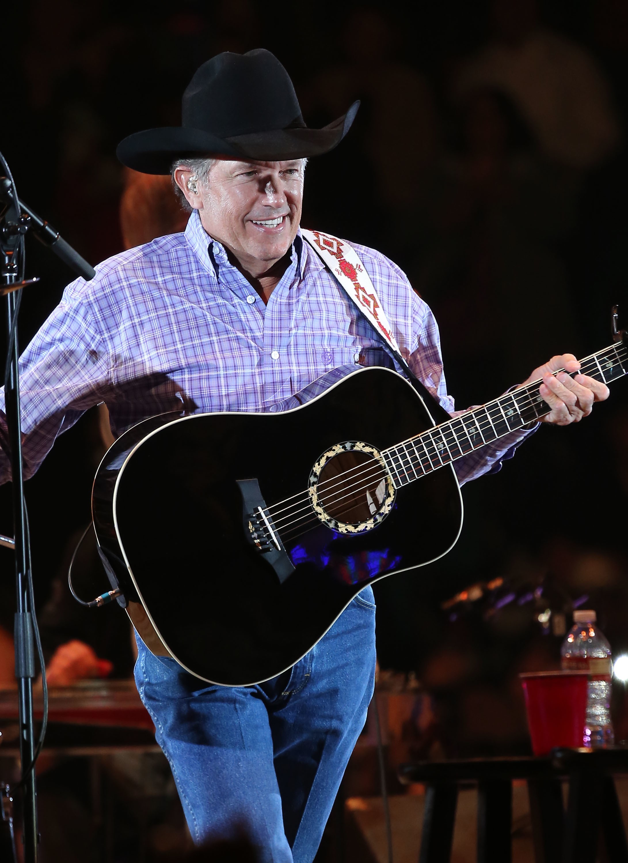 George Strait Picture 1 - George Strait - The Cowboy Rides Away Last Tour