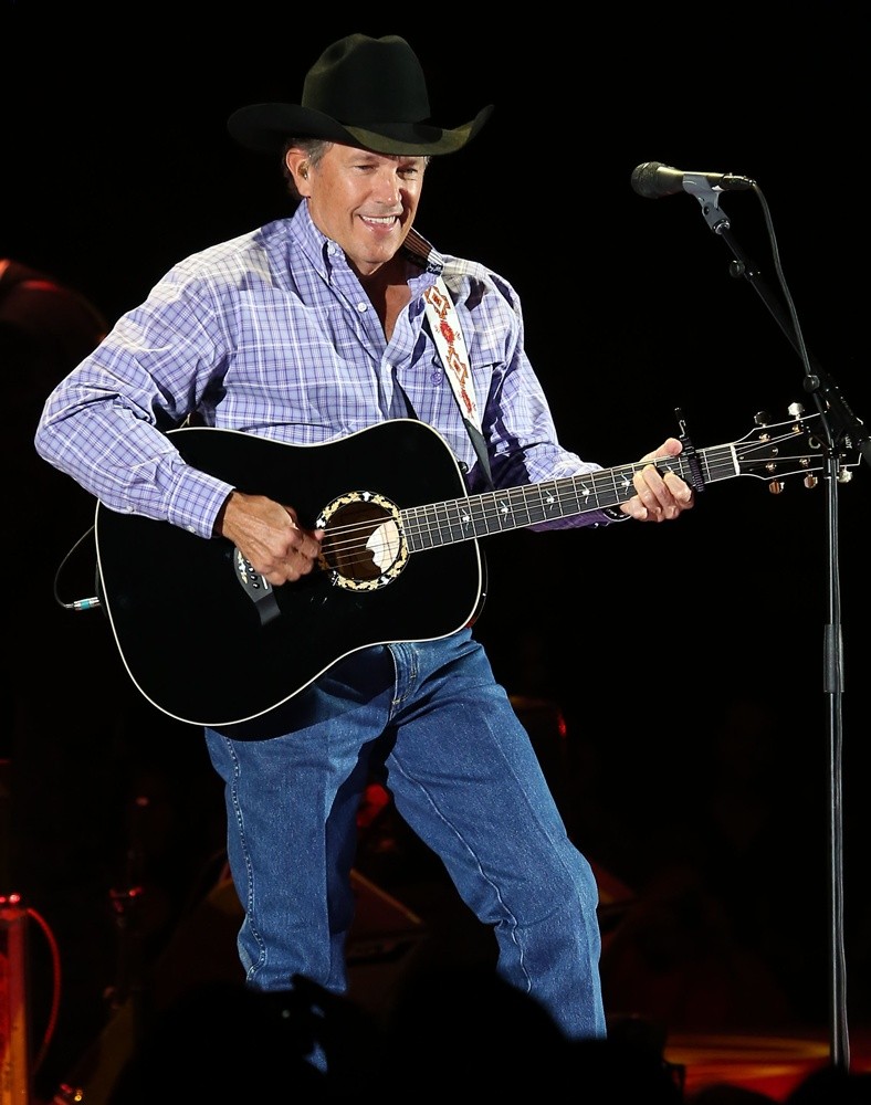 George Strait Picture 1 - George Strait - The Cowboy Rides Away Last Tour