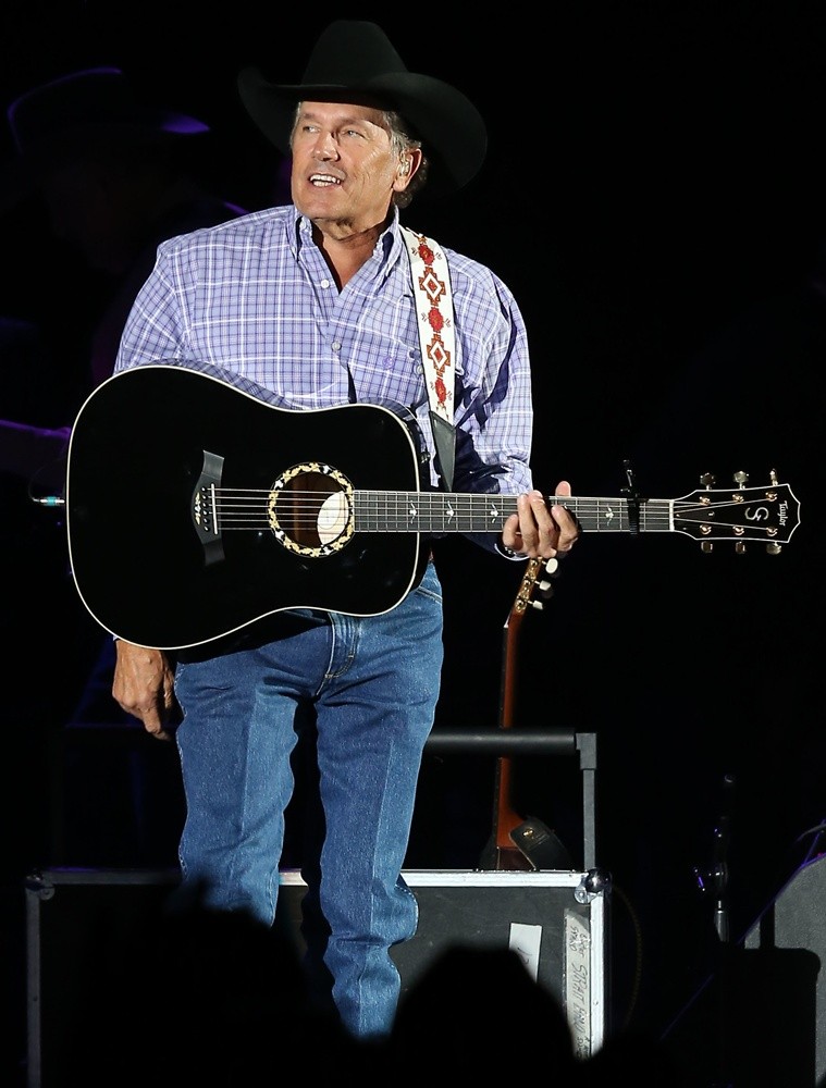 George Strait Picture 5 - George Strait - The Cowboy Rides Away Last Tour