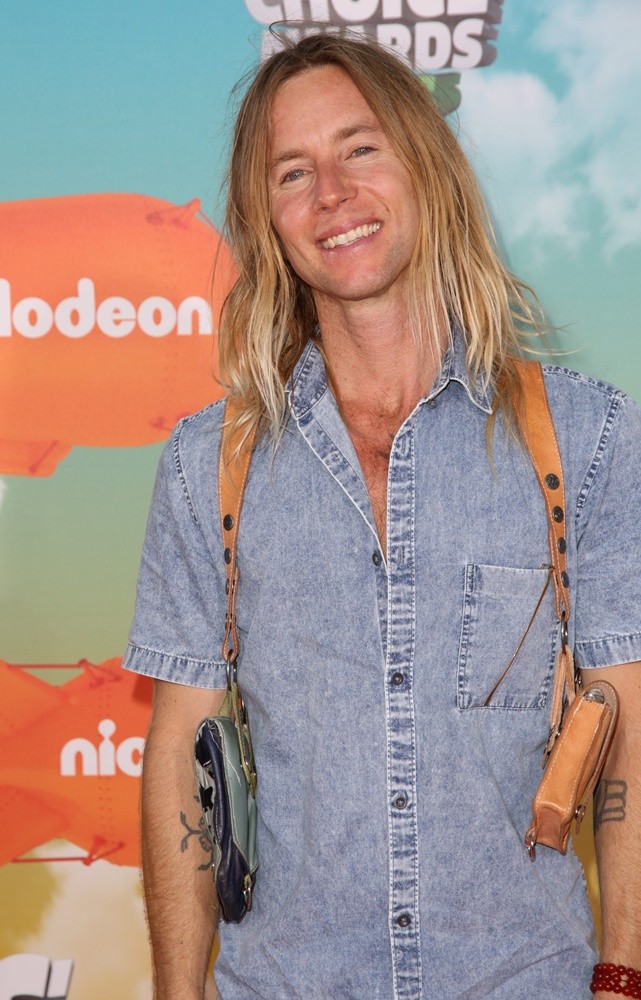 Greg Cipes Picture 3 - Nickelodeon's 2016 Kids' Choice Awards - Arrivals