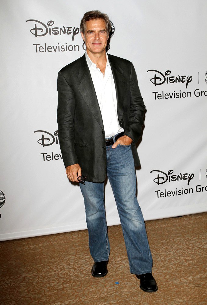 Henry Czerny Picture 2 - 2011 Disney ABC Television Group Host Summer ...