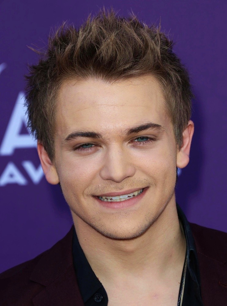 Hunter Hayes Picture 40 48th Annual ACM Awards Arrivals