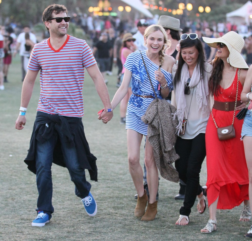 2012 фото. Коачелла 2012. Diane Kruger & Joshua Jackson - Coachella Valley Music & Arts Festival april15,2012.