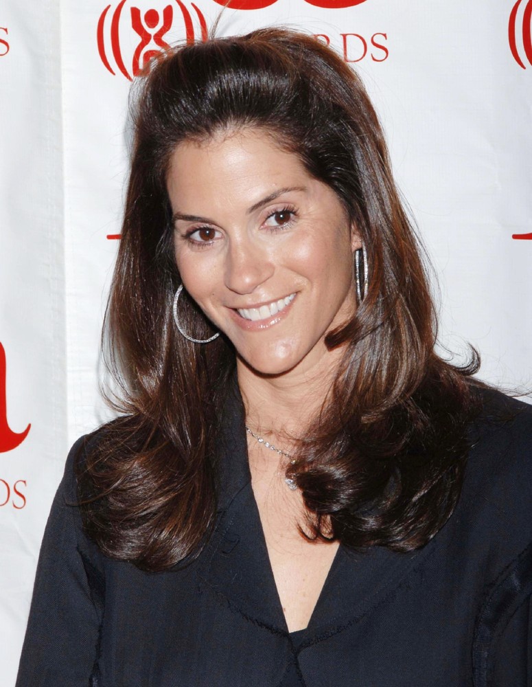 Jami Gertz Picture 2 - 2006 Annual Tourette Syndrome Association Dinner - Arrivals