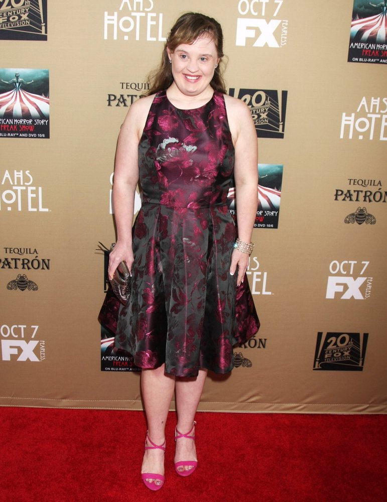 Jamie Brewer Picture 6 Premiere Screening Of Fxs American Horror Story Freak Show 0611