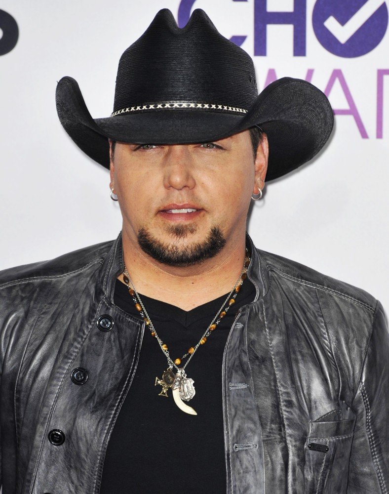 Jason Aldean Picture 106 - People's Choice Awards 2013 - Red Carpet ...