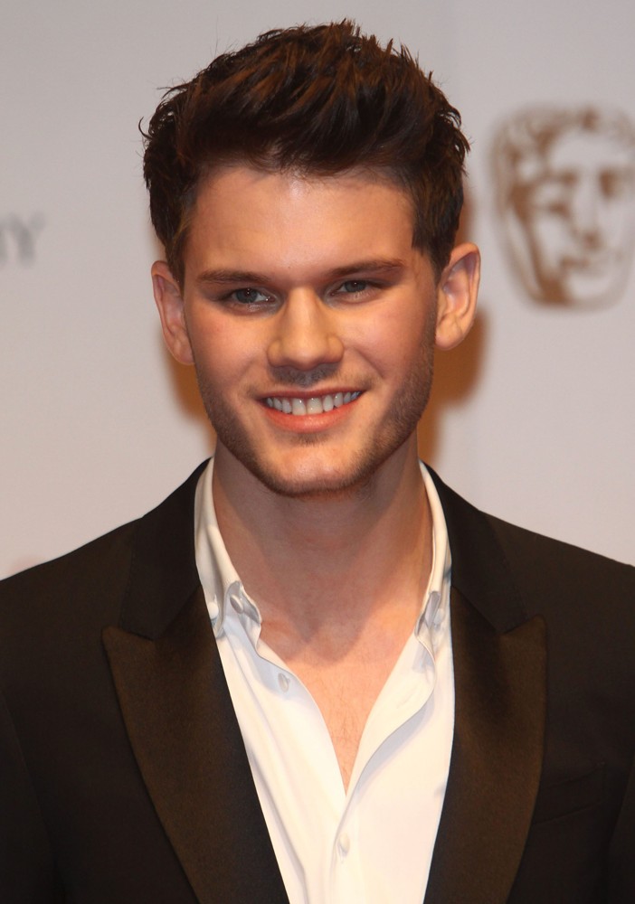 Jeremy Irvine Picture 24 - Orange British Academy Film Awards 2012 ...