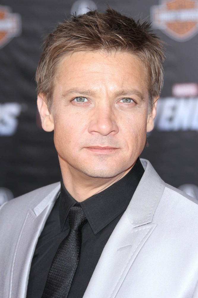 Jeremy Renner Picture 79 - World Premiere of The Avengers - Arrivals