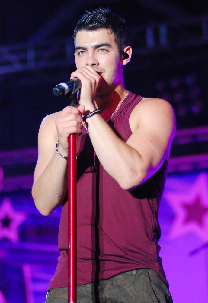 Joe Jonas Picture 133 - B96 Pepsi SummerBash 2011