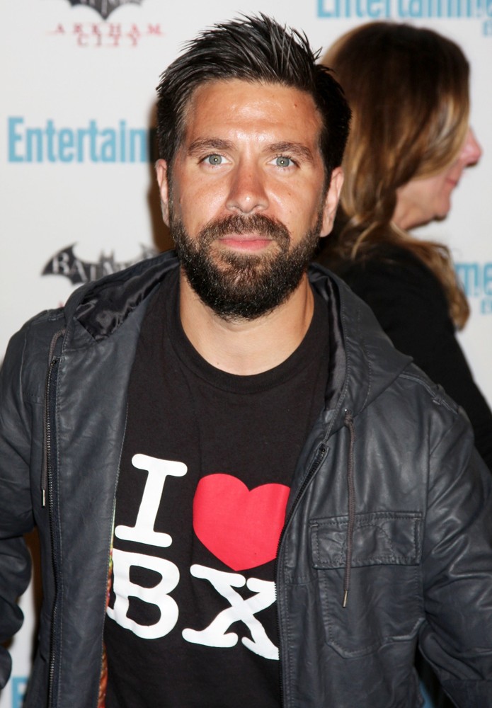 Joshua Gomez Picture 25 - Comic Con 2011 Day 3 - Entertainment Weekly ...