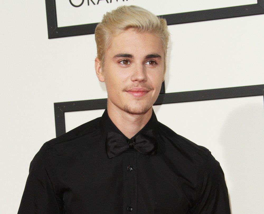 Justin Bieber Picture 1767 - 58th Annual GRAMMY Awards - Arrivals