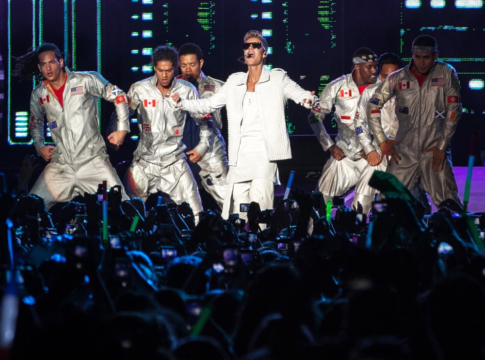 Justin Bieber Picture 1329 Justin Bieber Performs Live During The Brazilian Leg Of His Believe 