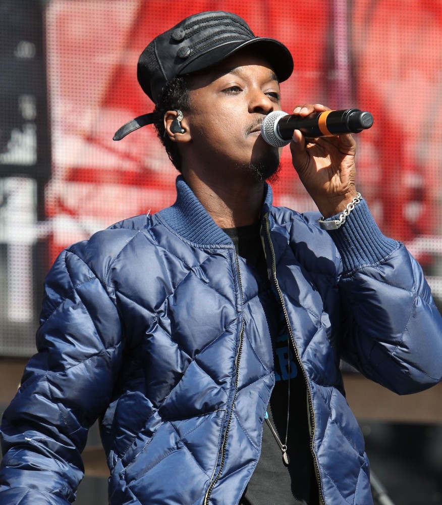 K'naan Picture 6 - 102.7 KIIS FM's Wango Tango 2012 - Show