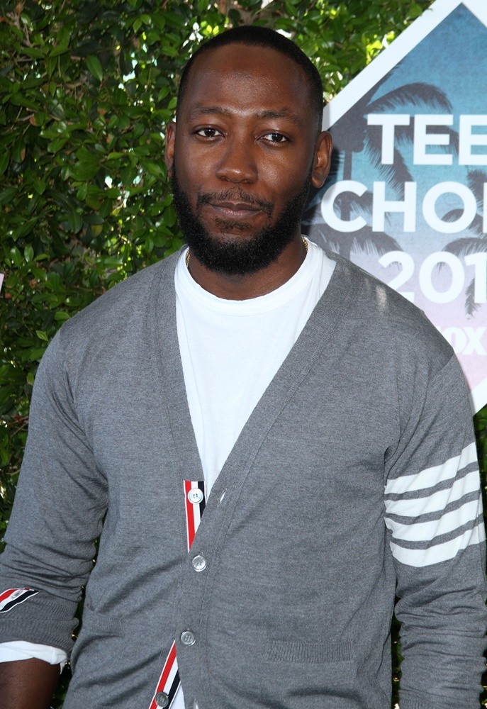 Lamorne Morris.