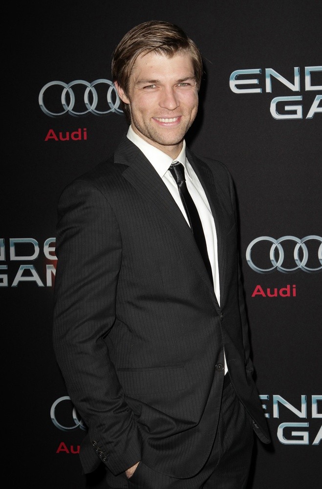 Liam McIntyre Pictures, Latest News, Videos.