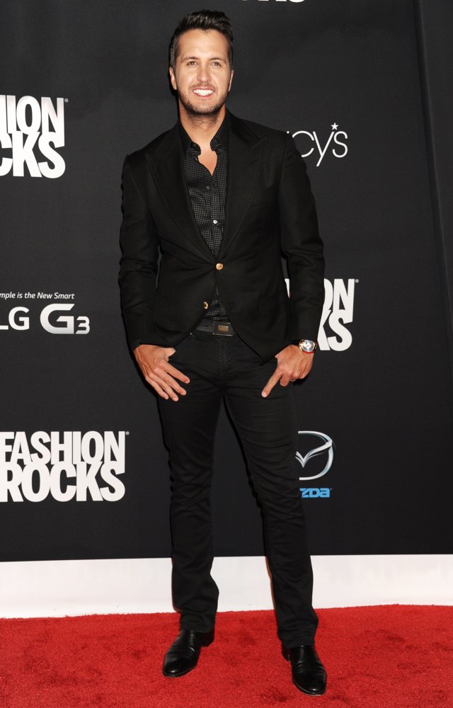 Luke Bryan Picture 186 - Fashion Rocks 2014 - Red Carpet Arrivals