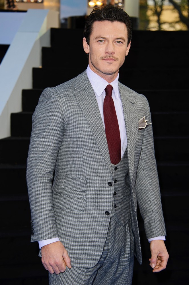 Luke Evans Picture 40 - World Premiere of Fast and Furious 6 - Arrivals